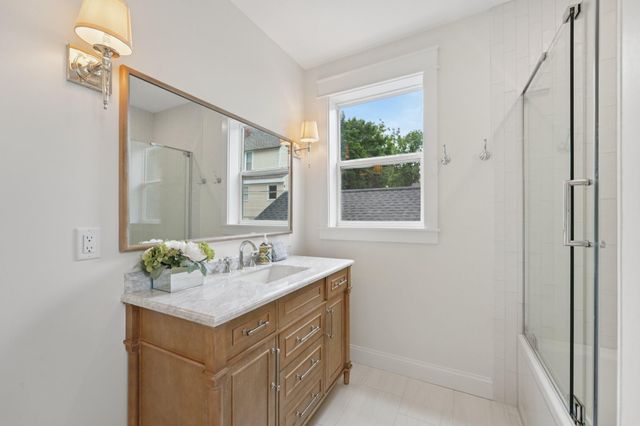 109 Pine Street E, Stillwater, MN 55082