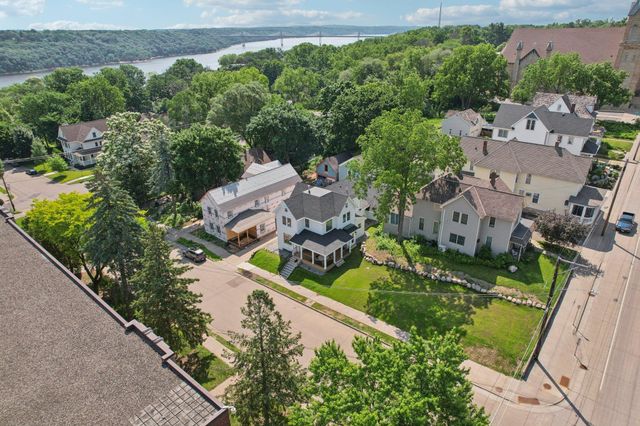 109 Pine Street E, Stillwater, MN 55082