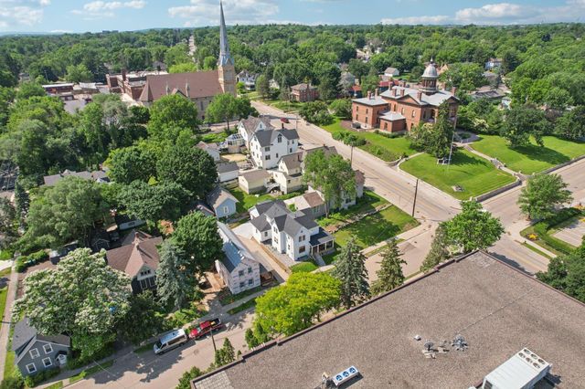 109 Pine Street E, Stillwater, MN 55082