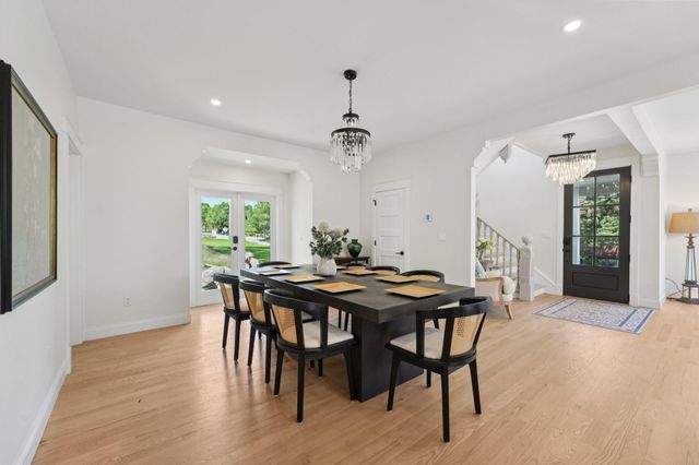 109 Pine Street E, Stillwater, MN 55082