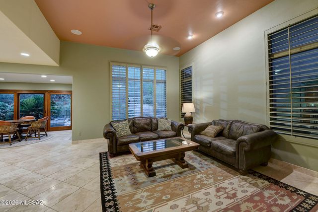 4318 N Sunset Cliff Drive, Tucson, AZ 85750