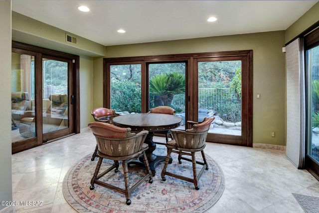 4318 N Sunset Cliff Drive, Tucson, AZ 85750