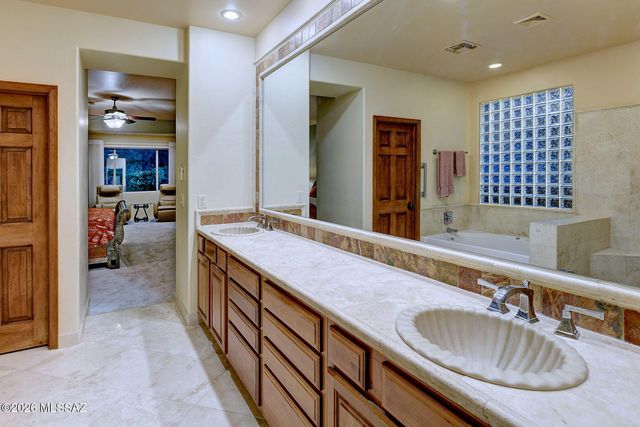 4318 N Sunset Cliff Drive, Tucson, AZ 85750