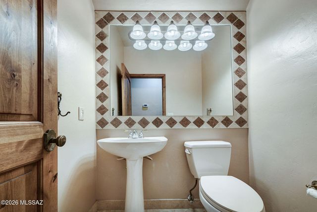 4318 N Sunset Cliff Drive, Tucson, AZ 85750