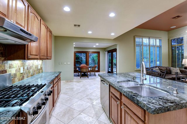 4318 N Sunset Cliff Drive, Tucson, AZ 85750