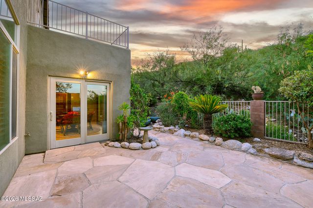 4318 N Sunset Cliff Drive, Tucson, AZ 85750