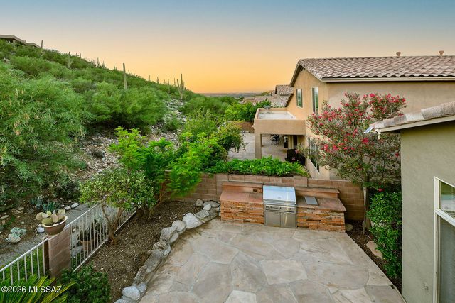 4318 N Sunset Cliff Drive, Tucson, AZ 85750