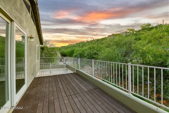 4318 N Sunset Cliff Drive, Tucson, AZ 85750