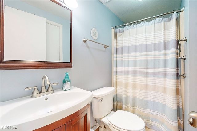 206 Harvard Avenue, Steubenville, OH 43952