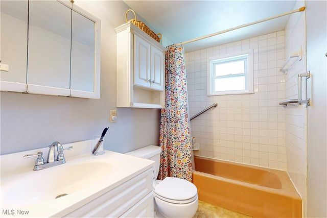 206 Harvard Avenue, Steubenville, OH 43952