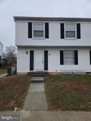 82 EWING DR #A, Reisterstown, MD 21136