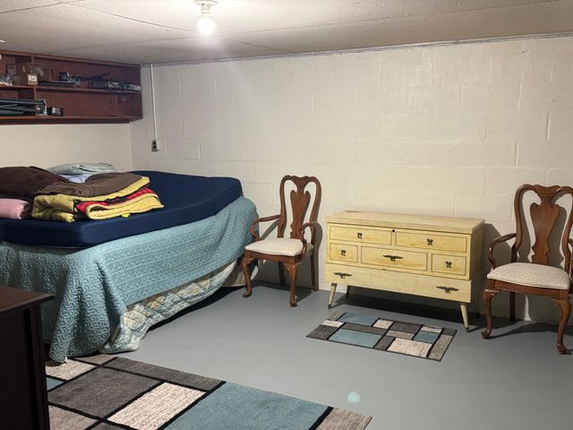 32 N Utah Avenue, Newark, OH 43055