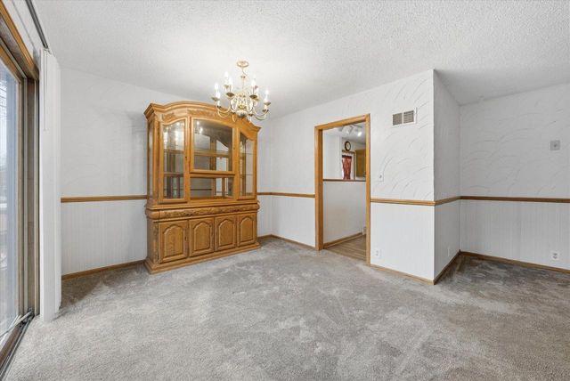 175 N Dries STREET, Saukville, WI 53080