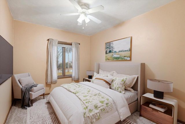 175 N Dries STREET, Saukville, WI 53080