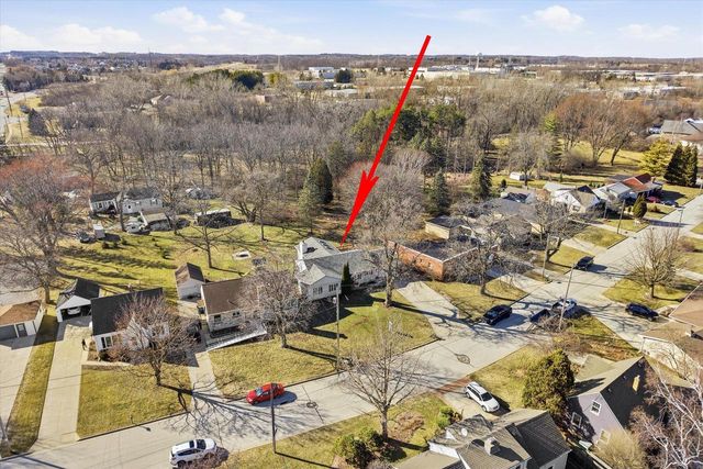 175 N Dries STREET, Saukville, WI 53080