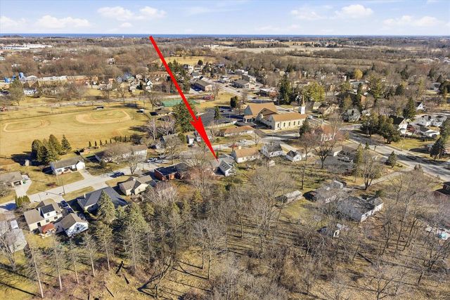 175 N Dries STREET, Saukville, WI 53080