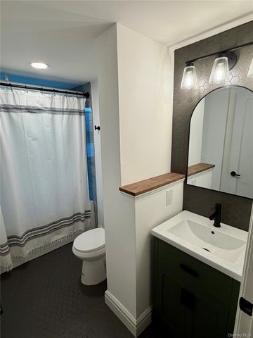 54 S Kensico Avenue BSMT, White Plains, NY 10601