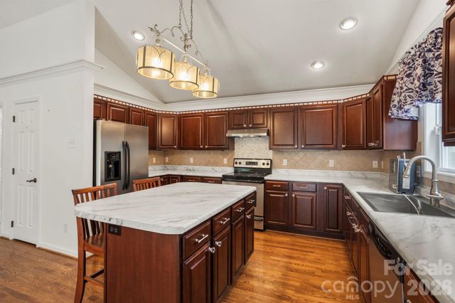315 Charlestown Drive, Hendersonville, NC 28792