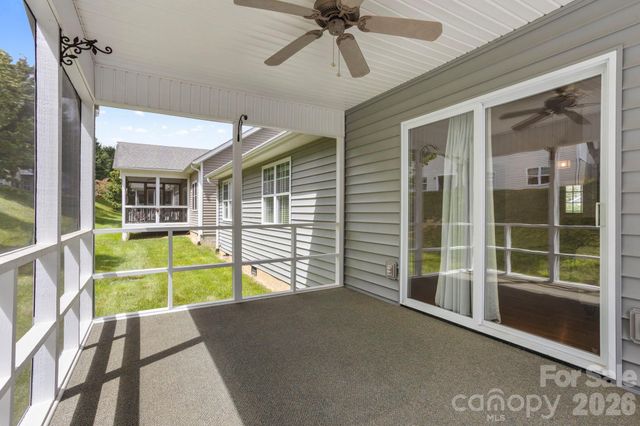 315 Charlestown Drive, Hendersonville, NC 28792