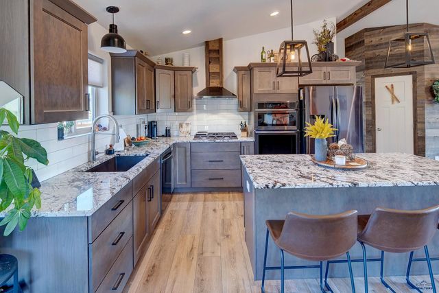13558 DARK TIMBER CT, Piedmont, SD 57769