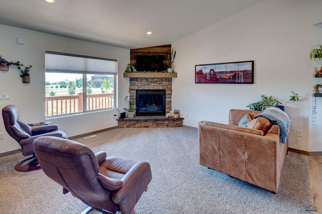 13558 DARK TIMBER CT, Piedmont, SD 57769