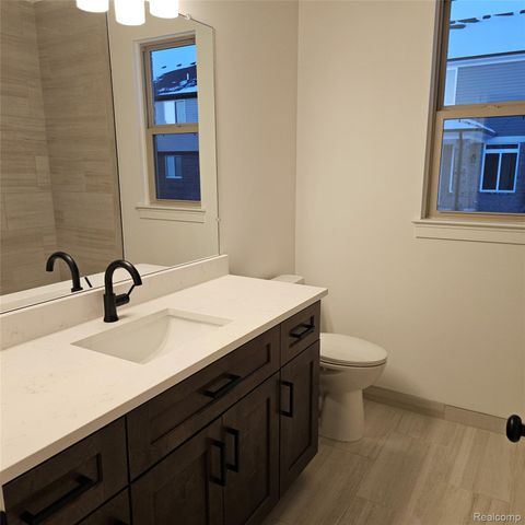 18620 Stallmann Drive, Macomb Township, MI 48042