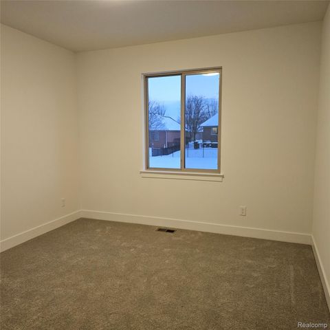 18620 Stallmann Drive, Macomb Township, MI 48042