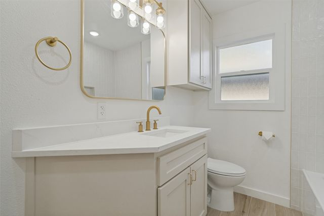 4821 Langley Road, River Oaks, TX 76114