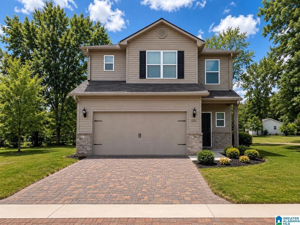 8201 COTTAGE LANE, Leeds, AL 35094