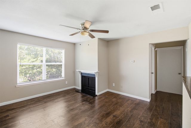 2200 E Trinity Mills Road 402, Carrollton, TX 75006