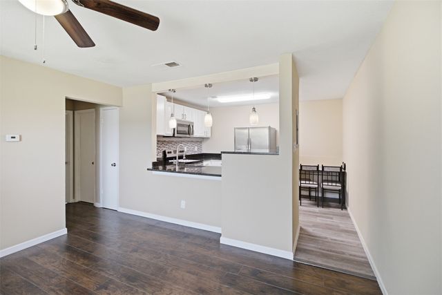 2200 E Trinity Mills Road 402, Carrollton, TX 75006