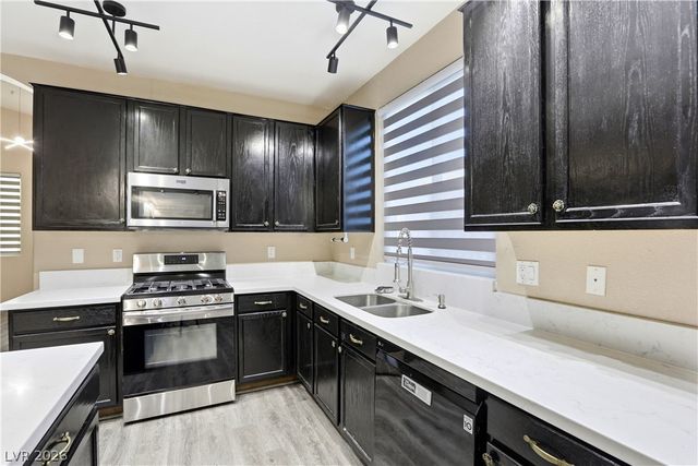4536 Rockpine Drive, North Las Vegas, NV 89081