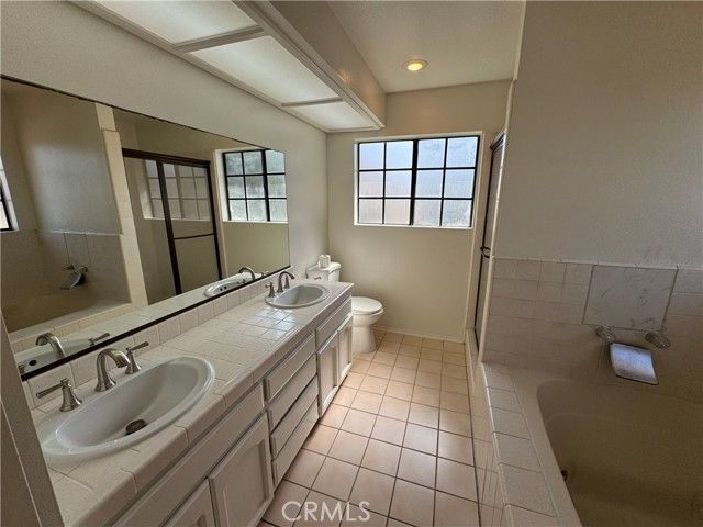 526 S Catalina, Redondo Beach, CA 90277