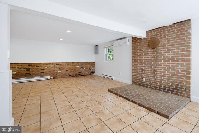 78 PARKVIEW DR, Elizabethtown, PA 17022