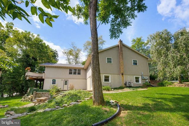 78 PARKVIEW DR, Elizabethtown, PA 17022