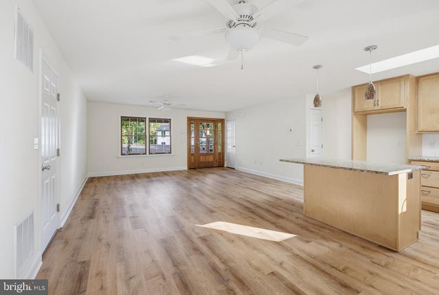 78 PARKVIEW DR, Elizabethtown, PA 17022