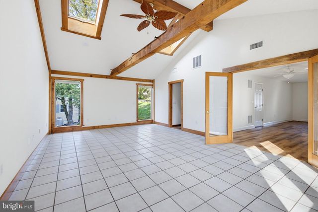 78 PARKVIEW DR, Elizabethtown, PA 17022