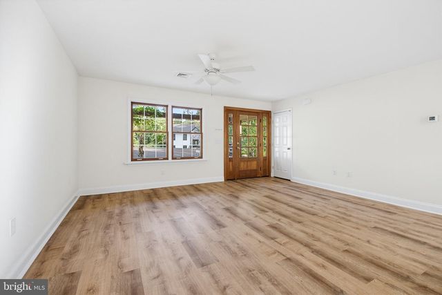 78 PARKVIEW DR, Elizabethtown, PA 17022