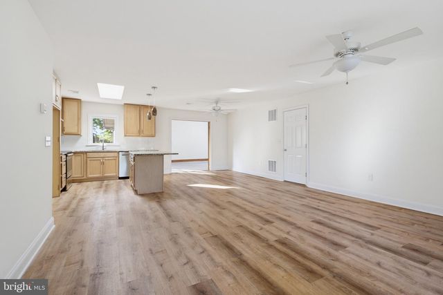 78 PARKVIEW DR, Elizabethtown, PA 17022