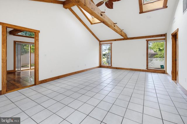 78 PARKVIEW DR, Elizabethtown, PA 17022