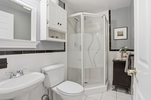 78 Macintosh Ln 78, Boxborough, MA 01719