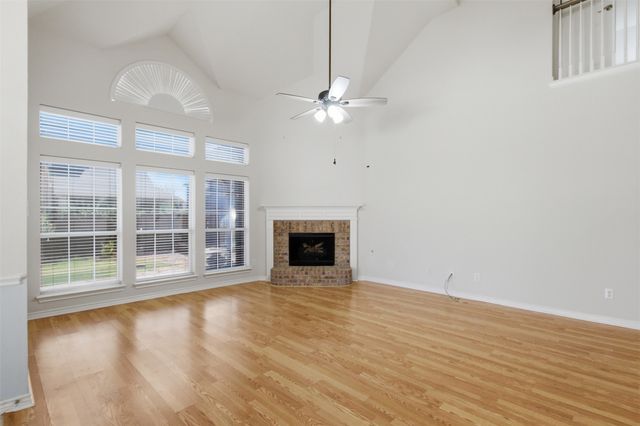 4806 Fitzgerald Drive, Mansfield, TX 76063