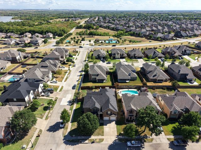 4806 Fitzgerald Drive, Mansfield, TX 76063