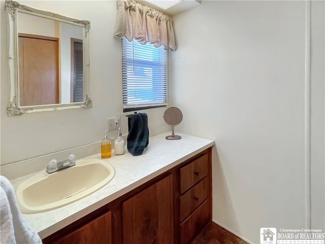 136 7th Greenhurst Village Drive, Ellery, NY 14701