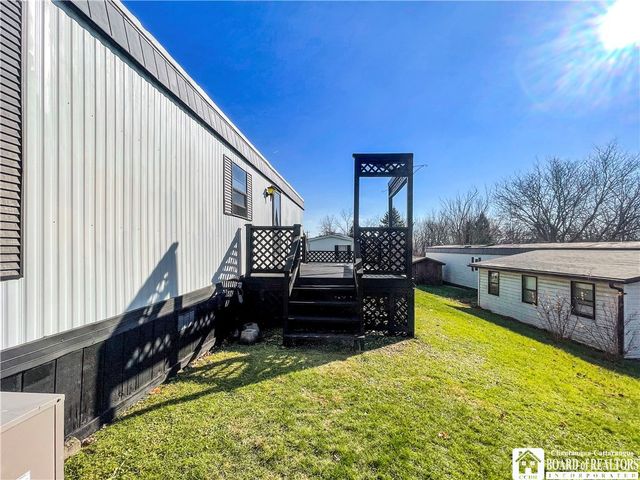 136 7th Greenhurst Village Drive, Ellery, NY 14701