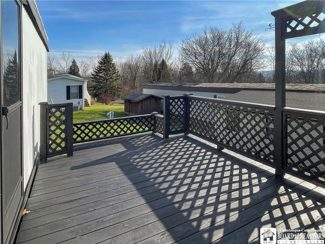 136 7th Greenhurst Village Drive, Ellery, NY 14701