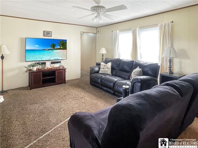 136 7th Greenhurst Village Drive, Ellery, NY 14701