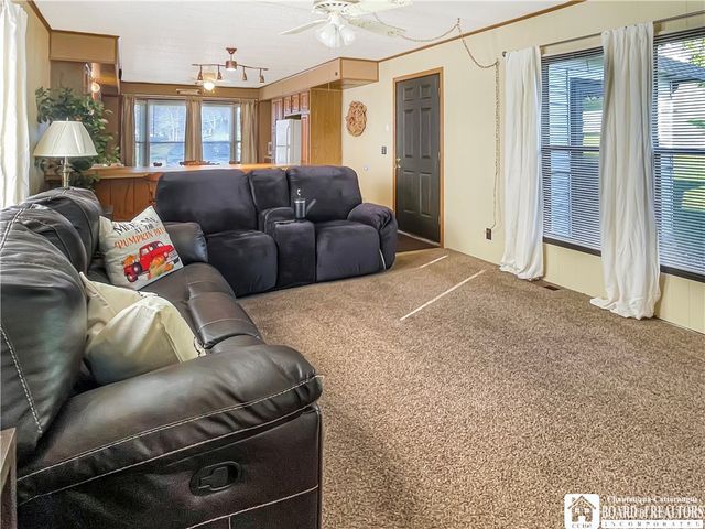 136 7th Greenhurst Village Drive, Ellery, NY 14701