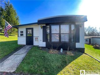 136 7th Greenhurst Village Drive, Ellery, NY 14701