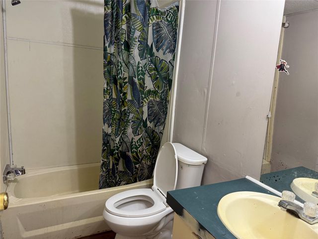 29302 Inverness Drive, Magnolia, TX 77354